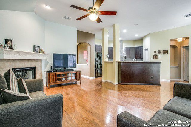 Building Photo - 8826 Brae Vista