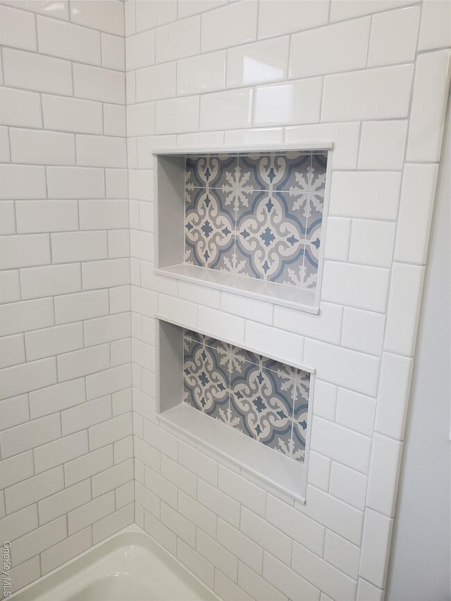 Building Photo - 1879 Crompond Rd