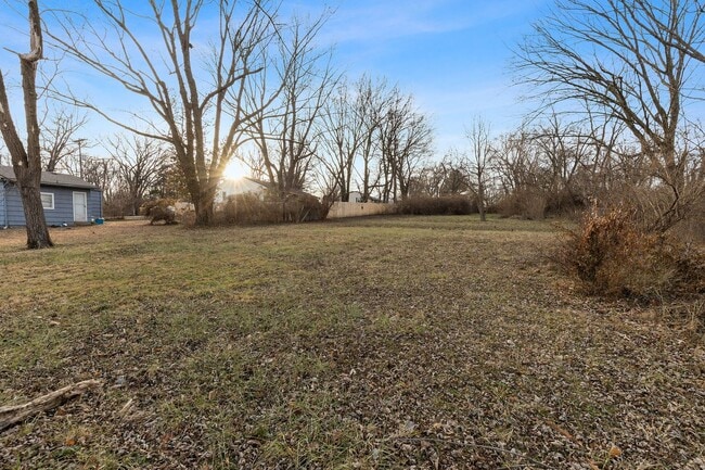 Building Photo - 3 Bed | 1.5 Bath — Comfortable Living in a Great Location