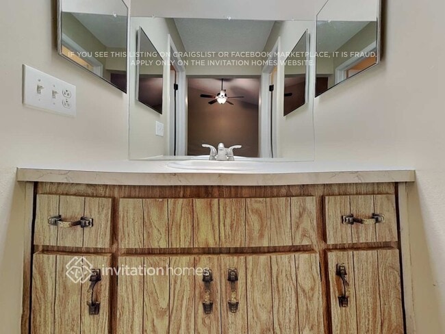 Building Photo - 13719 Whitby Rd