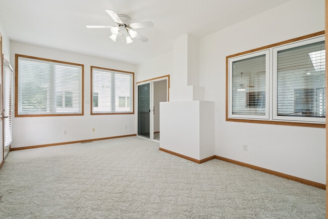 Building Photo - 4307 Briarwood Dr