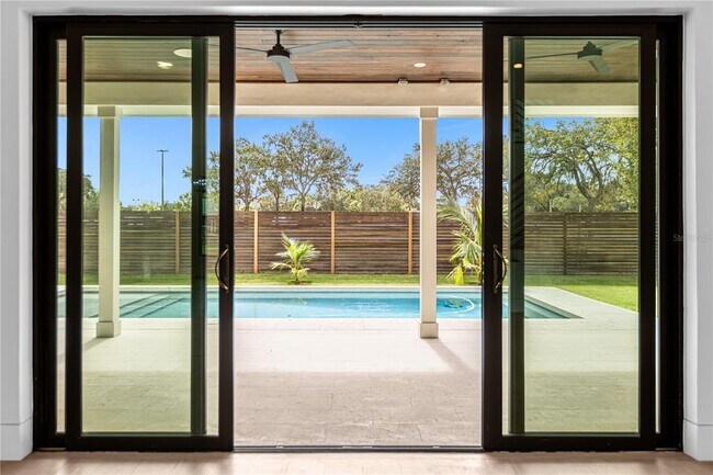 Building Photo - 1814 Barker Dr