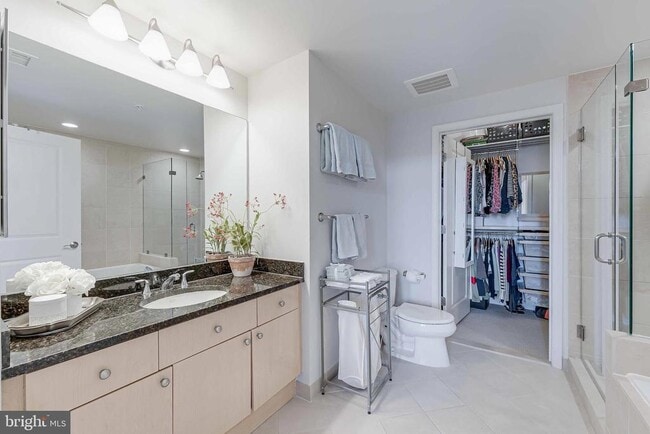 Building Photo - 11990 Market St