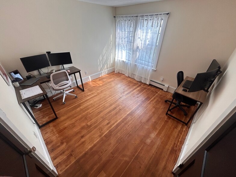 Bedroom C - 20 Porter St