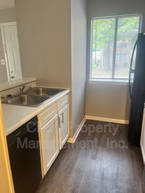 Building Photo - 4030 Hunters Ridge Dr SW