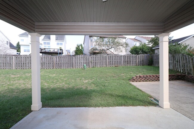 Building Photo - 417 Courchelle Dr