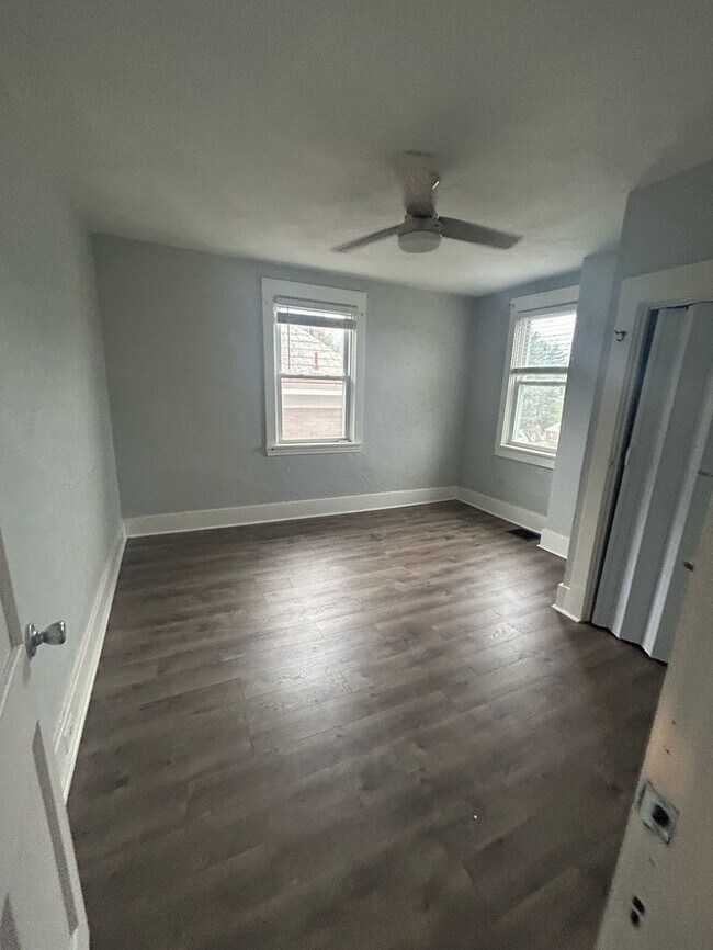 Building Photo - 3306 Regan Ave