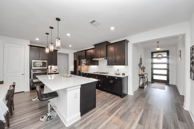 Building Photo - 10018 Knollwood Ln