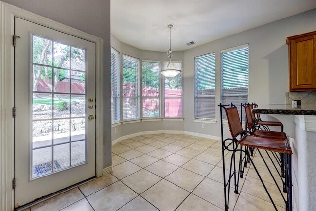 Building Photo - 11909 Portofino Dr