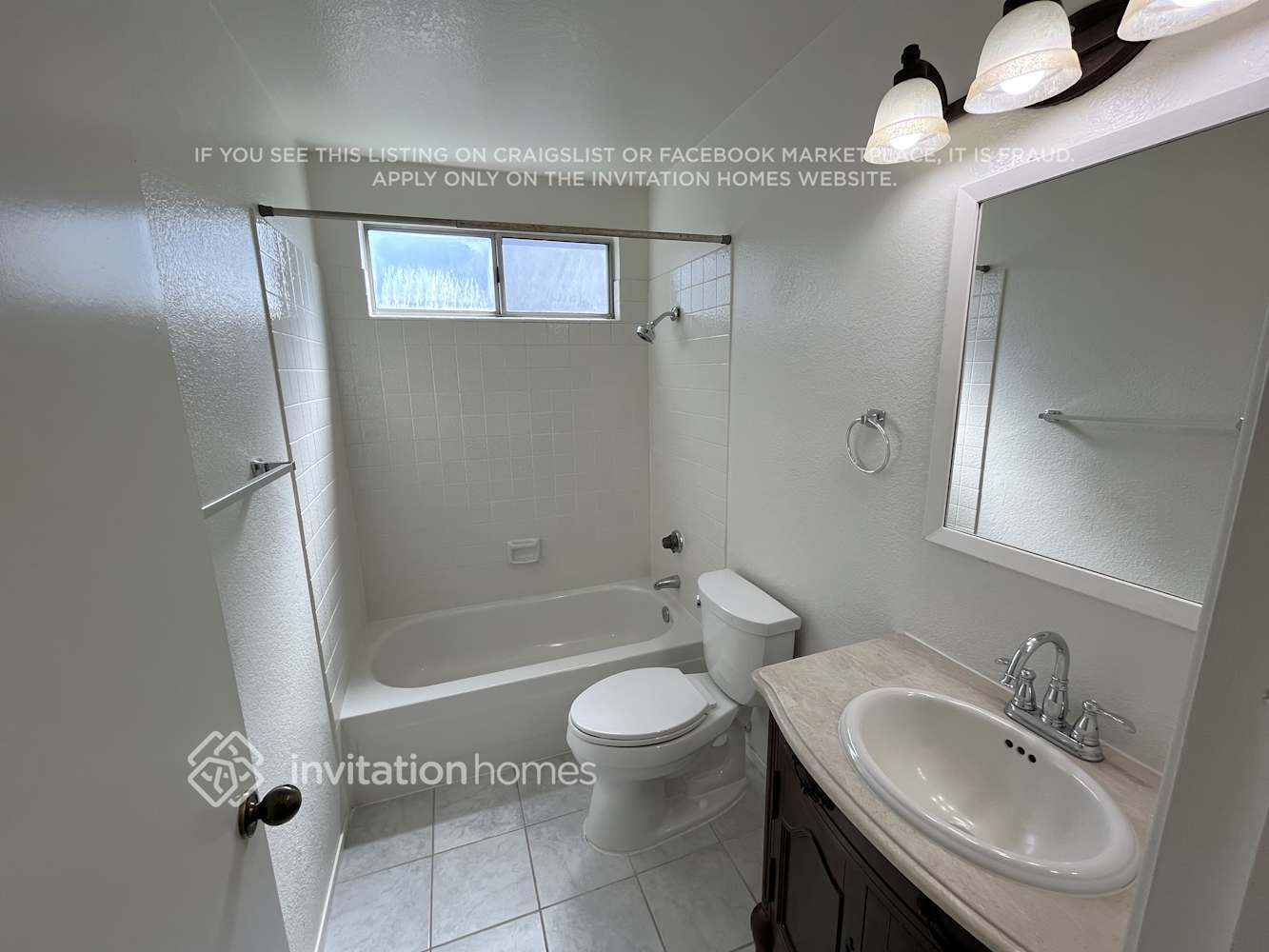 Building Photo - 7125 Essence Way