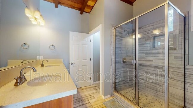 Building Photo - 44-119 Mikiola Dr