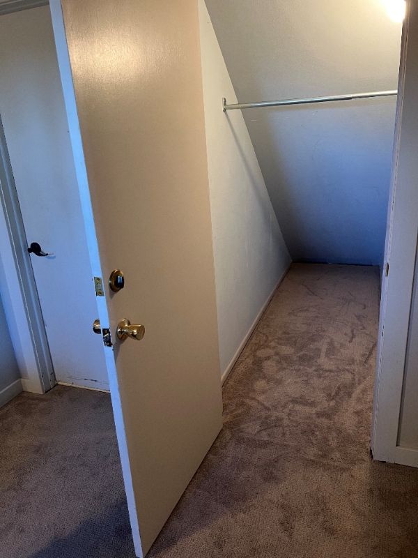 Building Photo - 31095 US-40