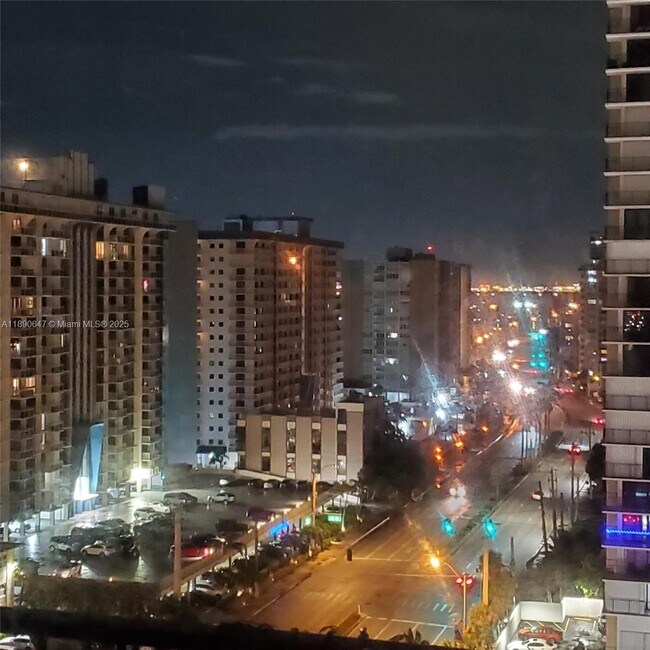 Building Photo - 2401 S Ocean Dr