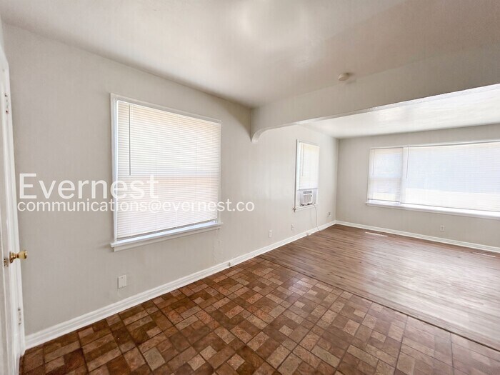 Building Photo - 4877 Norwich Pl