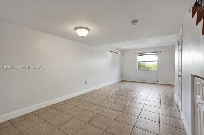 Building Photo - 4600 SW 67th Ave