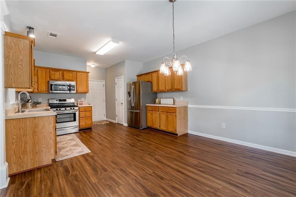 Building Photo - 134 Lexington Parke Dr