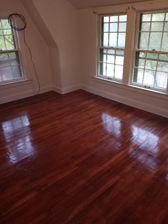 2nd floor newly refinished - 3520 Ingleside Rd