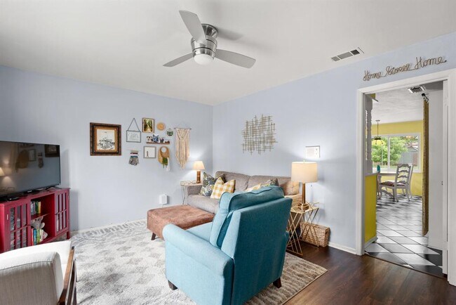 Building Photo - 408 Ramble Ln