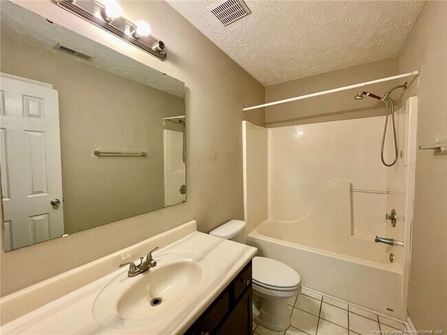 Building Photo - 5775 Sonora Pl