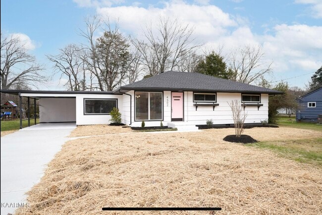 Building Photo - 4502 Glasgow Rd