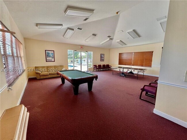 Building Photo - 746 NW 208th Way
