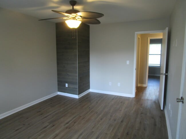 Building Photo - 1968 Gion St