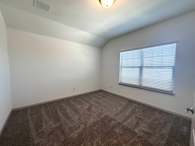 Building Photo - NEW CONSTRUCTION IN GATED COMMUNITY!!! BUI...