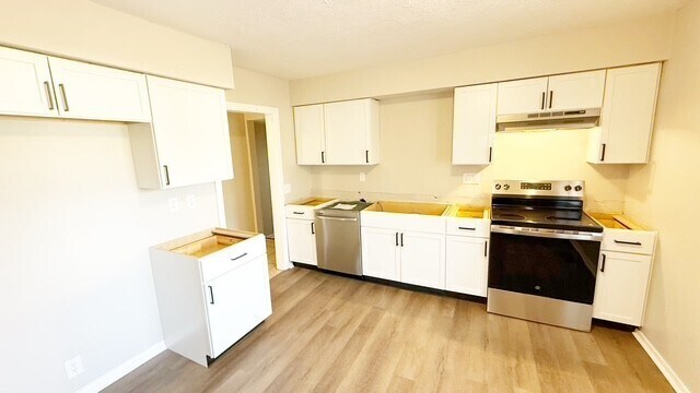 Building Photo - 3619 Tiffany Dr