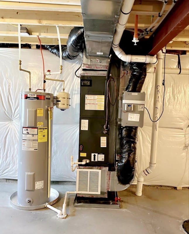 Building Photo - 83 Charlotte St