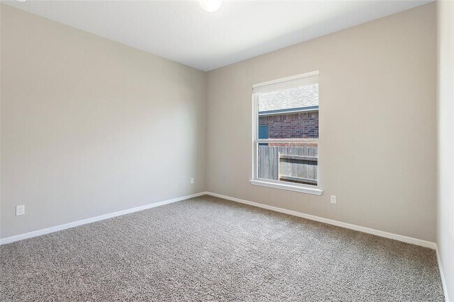 Building Photo - 205 Scenic Hills Cir