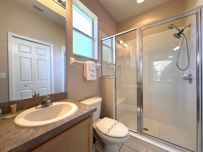 Building Photo - 160 Minniehaha Cir