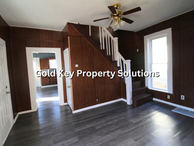 Building Photo - 2633 Main St