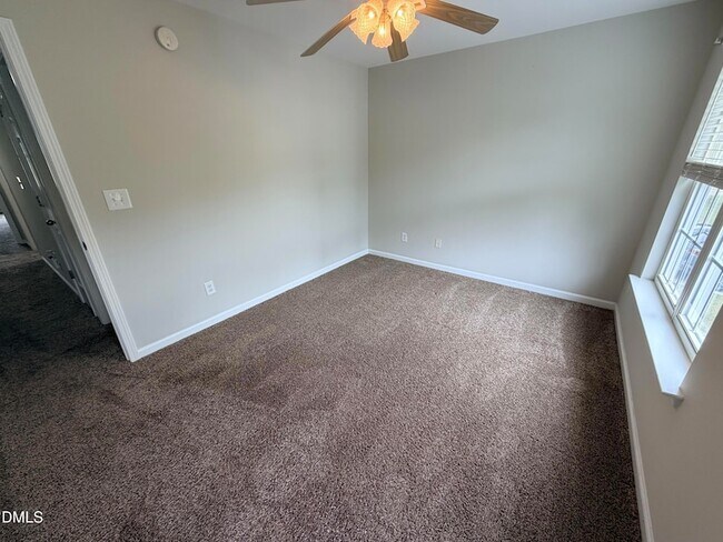 Building Photo - 620 Woodson Dr