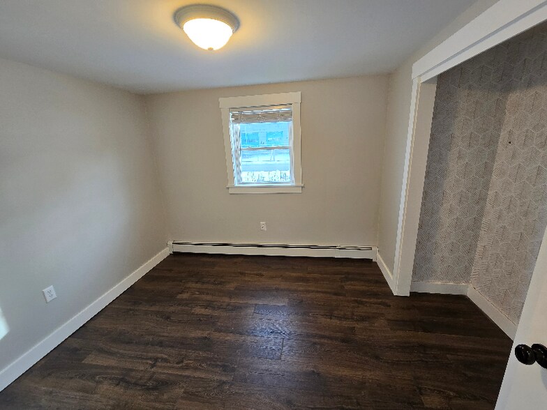 Building Photo - 69 Carver Rd