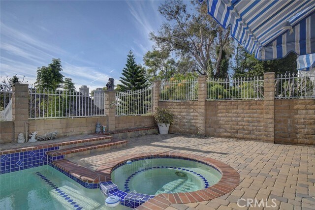 Building Photo - 24902 Altamira Dr