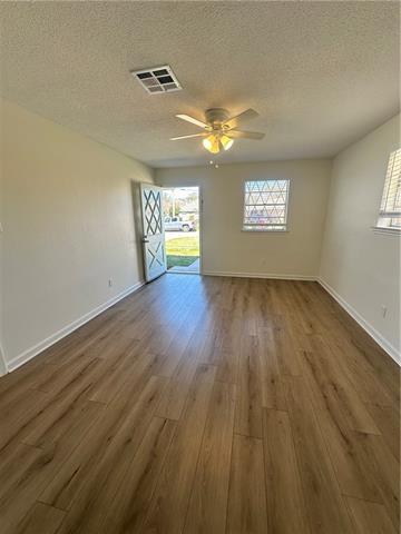 Building Photo - 4704 Park Dr N