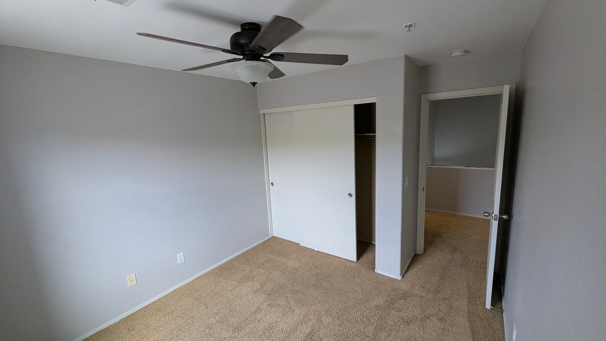 3rd room - 7535 S 30th Run