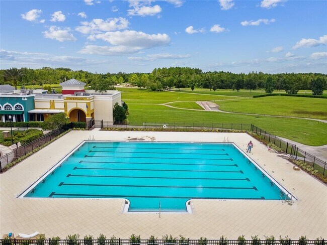 Building Photo - 9571 Little Bluestem Dr