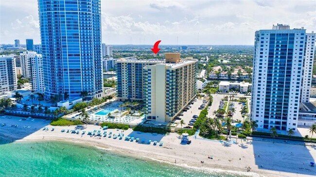 Building Photo - 2501 S Ocean Dr