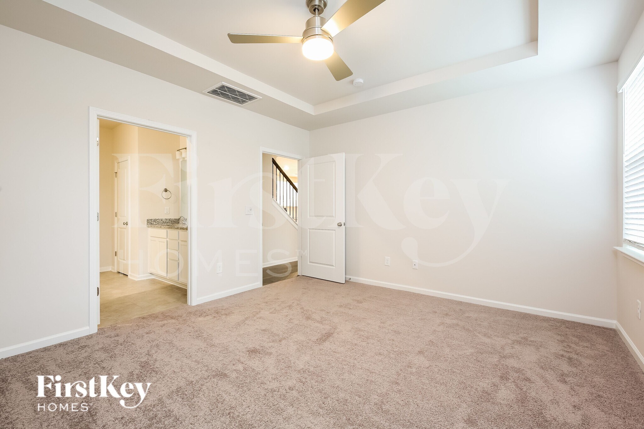 Building Photo - 107 Wild Lily Dr