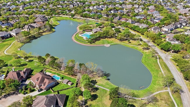Building Photo - 20811 Garden Arbor Ln