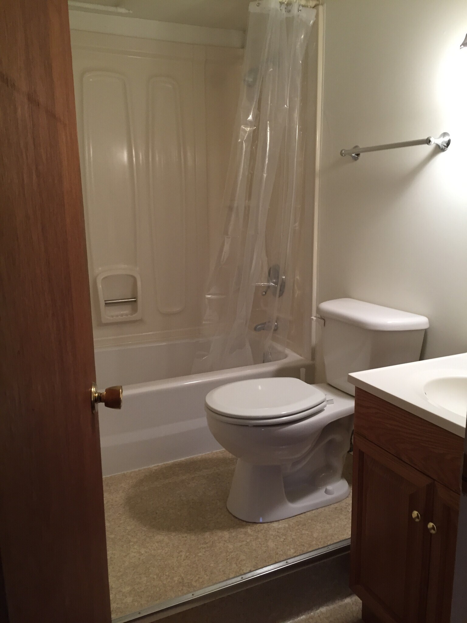 bath Room - 300 S Side Dr