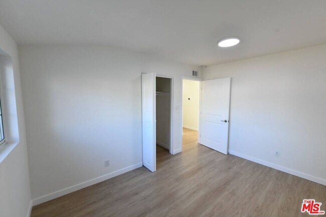 Building Photo - 3125 Jacinto Ave