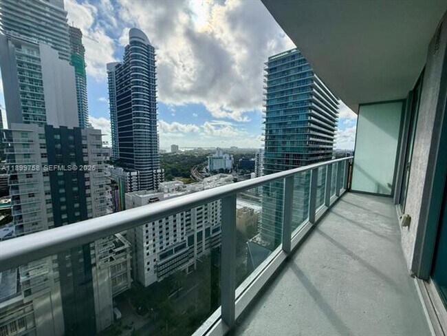 Building Photo - 1100 S Miami Ave