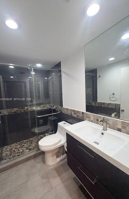 Building Photo - 8019 Lake Dr