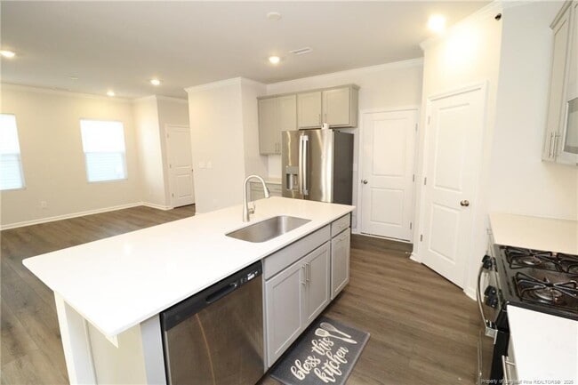 Building Photo - 1214 Rosefinch Dr