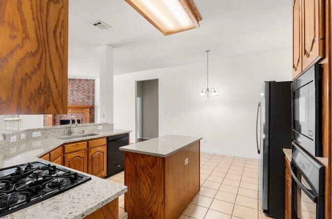 Building Photo - 12258 Latigo Dr