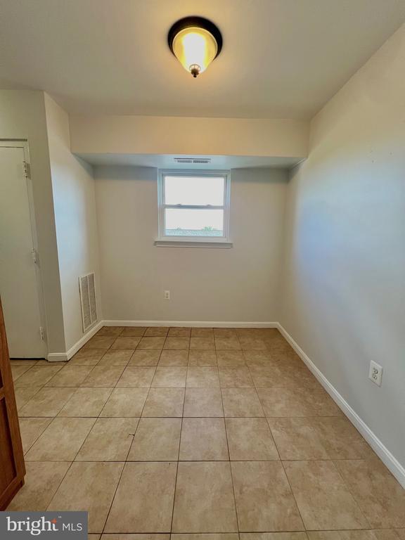 Building Photo - 430 N Armistead St