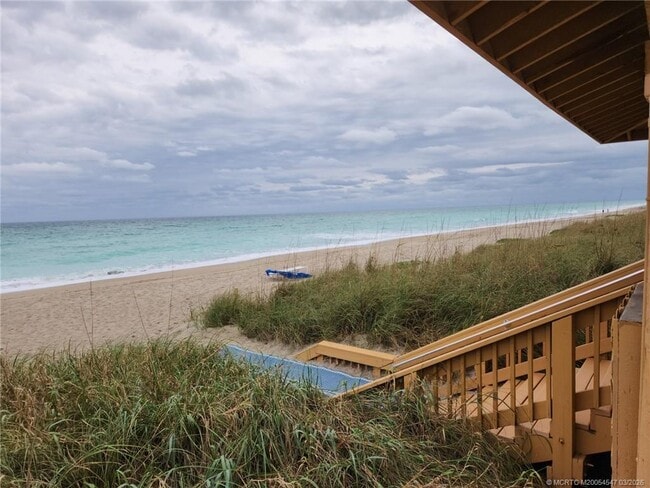 Building Photo - 10680 S Ocean Dr