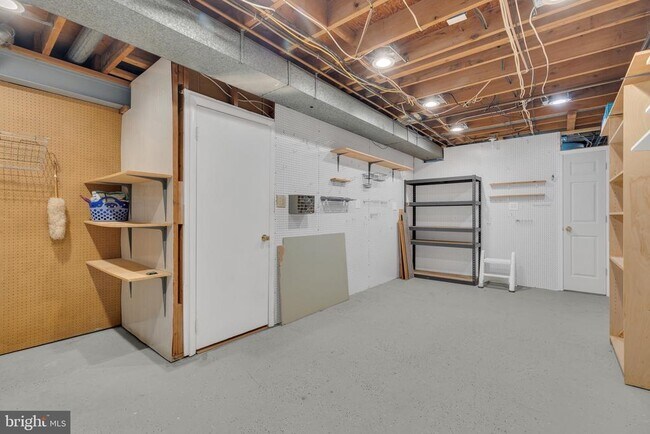Building Photo - 4314 Argonne Dr